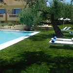 Orea Superior Rooms